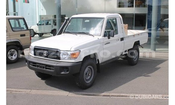 Buy Import Toyota Land Cruiser White Car in Import - Dubai in Cabo Delgado Buy Import Toyota Land Cruiser White Car in Import - Dubai in Cabo Delgado