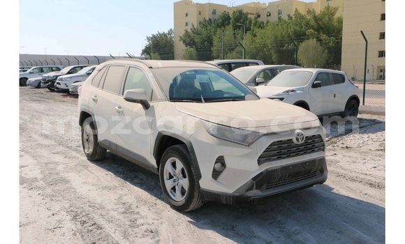 Comprar Importar Toyota 4Runner Branco Carro em Import - Dubai em Cabo Delgado Comprar Importar Toyota 4Runner Branco Carro em Import - Dubai em Cabo Delgado