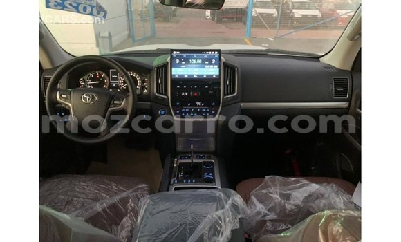 Nunua Imported Toyota Land Cruiser Nyeusi Gari ndani ya Import - Dubai nchini Cabo Delgado Nunua Imported Toyota Land Cruiser Nyeusi Gari ndani ya Import - Dubai nchini Cabo Delgado