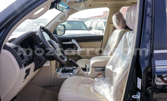 Tenga Imported Toyota Land Cruiser Nhema Mota in Import - Dubai in Cabo Delgado Tenga Imported Toyota Land Cruiser Nhema Mota in Import - Dubai in Cabo Delgado