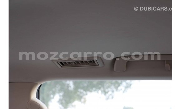 Comprar Importar Toyota Land Cruiser Branco Carro em Import - Dubai em Cabo Delgado Comprar Importar Toyota Land Cruiser Branco Carro em Import - Dubai em Cabo Delgado
