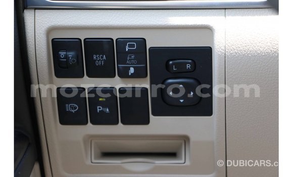 Comprar Importar Toyota Land Cruiser Branco Carro em Import - Dubai em Cabo Delgado Comprar Importar Toyota Land Cruiser Branco Carro em Import - Dubai em Cabo Delgado