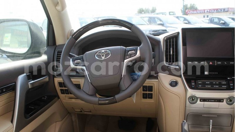 Big with watermark toyota land cruiser cabo delgado import dubai 7203