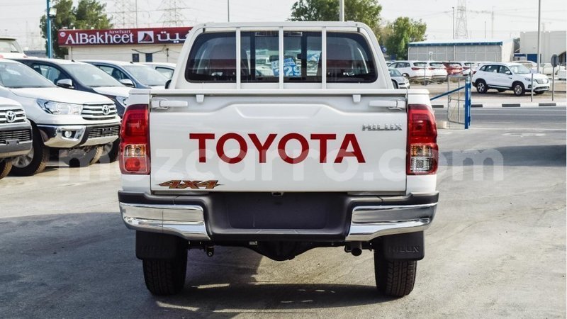 Big with watermark toyota hilux cabo delgado import dubai 7204