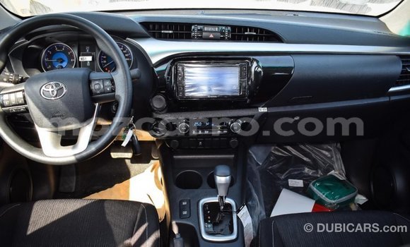 Comprar Importar Toyota Hilux De outros Carro em Import - Dubai em Cabo Delgado Comprar Importar Toyota Hilux De outros Carro em Import - Dubai em Cabo Delgado