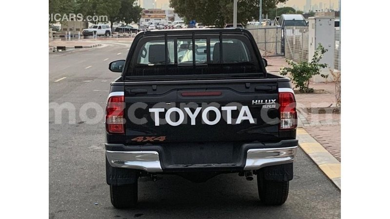 Big with watermark toyota hilux cabo delgado import dubai 7209