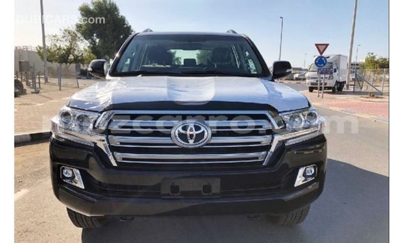 Comprar Importar Toyota Land Cruiser Preto Carro em Import - Dubai em Cabo Delgado Comprar Importar Toyota Land Cruiser Preto Carro em Import - Dubai em Cabo Delgado