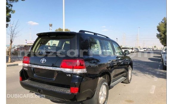 Comprar Importar Toyota Land Cruiser Preto Carro em Import - Dubai em Cabo Delgado Comprar Importar Toyota Land Cruiser Preto Carro em Import - Dubai em Cabo Delgado