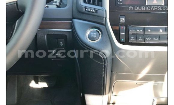 Comprar Importar Toyota Land Cruiser Preto Carro em Import - Dubai em Cabo Delgado Comprar Importar Toyota Land Cruiser Preto Carro em Import - Dubai em Cabo Delgado