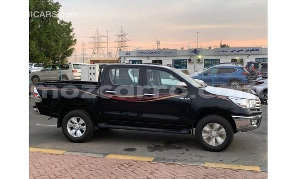 Nunua Imported Toyota Hilux Nyeusi Gari ndani ya Import - Dubai nchini Cabo Delgado Nunua Imported Toyota Hilux Nyeusi Gari ndani ya Import - Dubai nchini Cabo Delgado