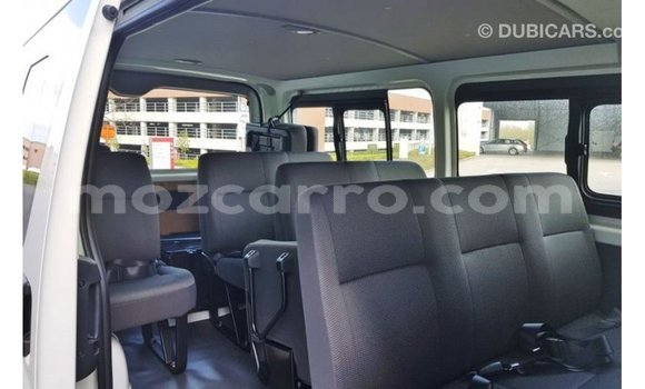 Nunua Imported Toyota Hiace Nyeupe Gari ndani ya Import - Dubai nchini Cabo Delgado Nunua Imported Toyota Hiace Nyeupe Gari ndani ya Import - Dubai nchini Cabo Delgado