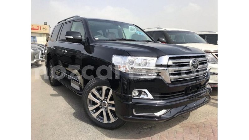 Big with watermark toyota land cruiser cabo delgado import dubai 7237