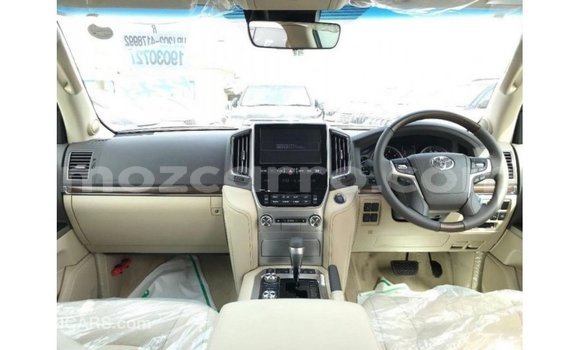 Comprar Importar Toyota Land Cruiser Preto Carro em Import - Dubai em Cabo Delgado Comprar Importar Toyota Land Cruiser Preto Carro em Import - Dubai em Cabo Delgado