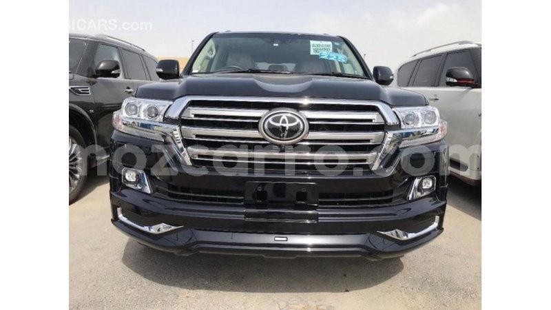 Big with watermark toyota land cruiser cabo delgado import dubai 7237