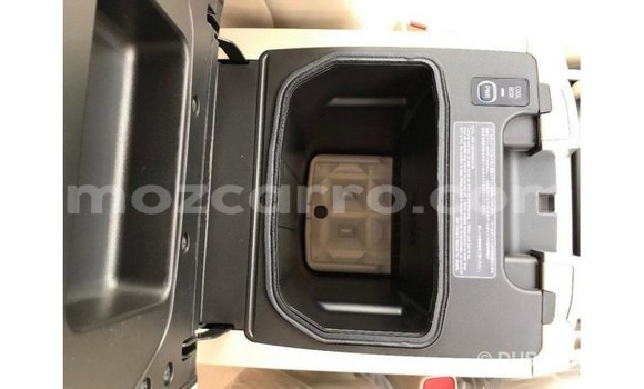 Comprar Importar Toyota Land Cruiser Preto Carro em Import - Dubai em Cabo Delgado Comprar Importar Toyota Land Cruiser Preto Carro em Import - Dubai em Cabo Delgado