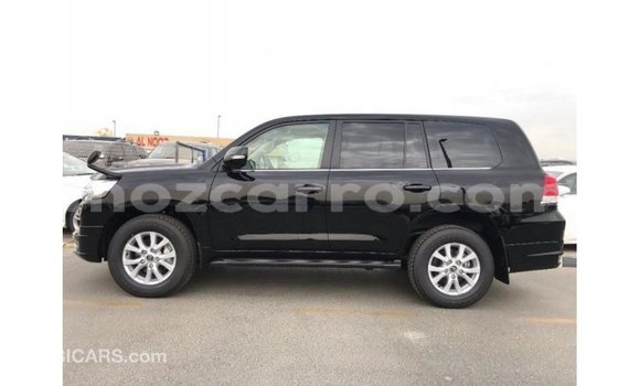 Nunua Imported Toyota Land Cruiser Nyeusi Gari ndani ya Import - Dubai nchini Cabo Delgado Nunua Imported Toyota Land Cruiser Nyeusi Gari ndani ya Import - Dubai nchini Cabo Delgado