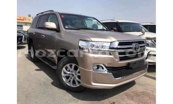 Comprar Importar Toyota Land Cruiser De outros Carro em Import - Dubai em Cabo Delgado Comprar Importar Toyota Land Cruiser De outros Carro em Import - Dubai em Cabo Delgado
