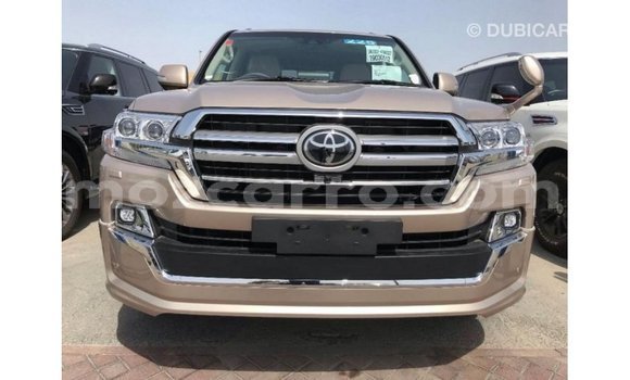 Comprar Importar Toyota Land Cruiser De outros Carro em Import - Dubai em Cabo Delgado Comprar Importar Toyota Land Cruiser De outros Carro em Import - Dubai em Cabo Delgado