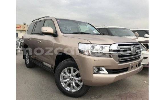 Tenga Imported Toyota Land Cruiser Zvimwe Mota in Import - Dubai in Cabo Delgado Tenga Imported Toyota Land Cruiser Zvimwe Mota in Import - Dubai in Cabo Delgado