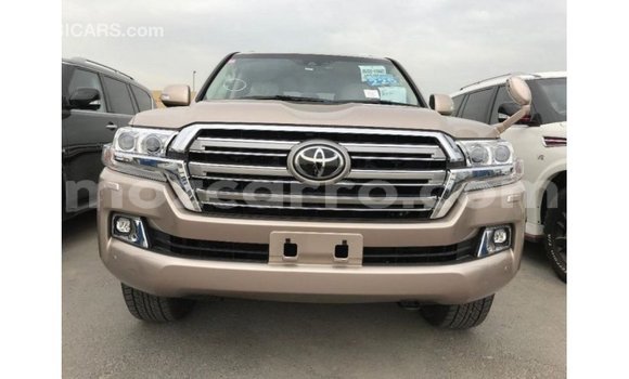 Tenga Imported Toyota Land Cruiser Zvimwe Mota in Import - Dubai in Cabo Delgado Tenga Imported Toyota Land Cruiser Zvimwe Mota in Import - Dubai in Cabo Delgado