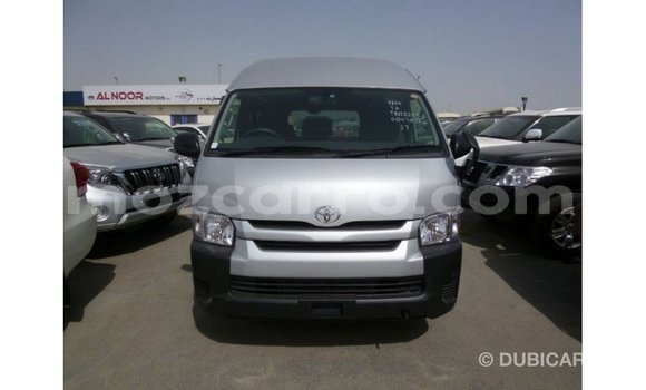 Comprar Importar Toyota Hiace De outros Carro em Import - Dubai em Cabo Delgado Comprar Importar Toyota Hiace De outros Carro em Import - Dubai em Cabo Delgado