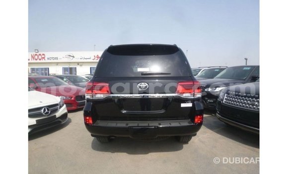 Tenga Imported Toyota Land Cruiser Nhema Mota in Import - Dubai in Cabo Delgado Tenga Imported Toyota Land Cruiser Nhema Mota in Import - Dubai in Cabo Delgado