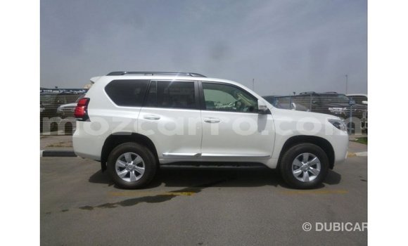 Nunua Imported Toyota Prado Nyeupe Gari ndani ya Import - Dubai nchini Cabo Delgado Nunua Imported Toyota Prado Nyeupe Gari ndani ya Import - Dubai nchini Cabo Delgado