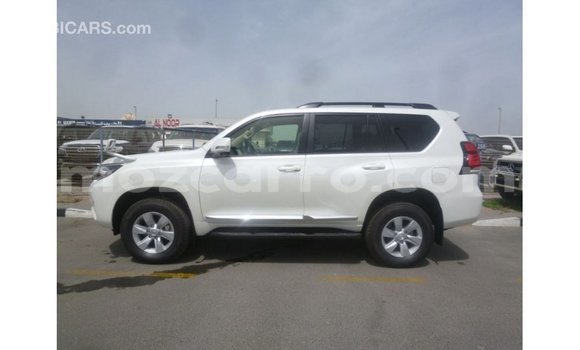 Nunua Imported Toyota Prado Nyeupe Gari ndani ya Import - Dubai nchini Cabo Delgado Nunua Imported Toyota Prado Nyeupe Gari ndani ya Import - Dubai nchini Cabo Delgado