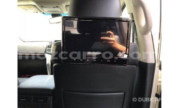 Comprar Importar Toyota Land Cruiser Branco Carro em Import - Dubai em Cabo Delgado Comprar Importar Toyota Land Cruiser Branco Carro em Import - Dubai em Cabo Delgado