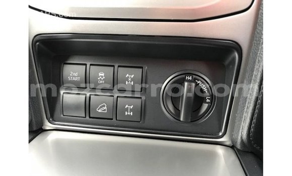 Buy Import Toyota Prado White Car in Import - Dubai in Cabo Delgado Buy Import Toyota Prado White Car in Import - Dubai in Cabo Delgado