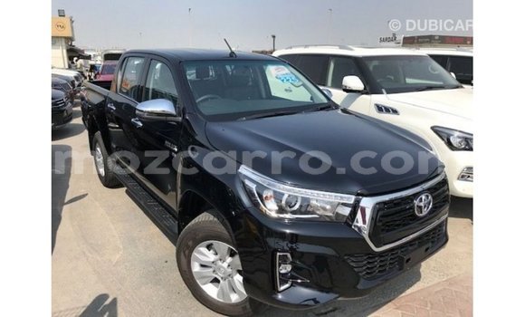 Comprar Importar Toyota Hilux Preto Carro em Import - Dubai em Cabo Delgado Comprar Importar Toyota Hilux Preto Carro em Import - Dubai em Cabo Delgado