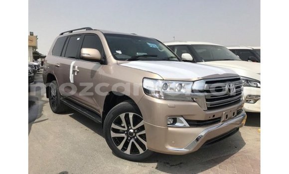Comprar Importar Toyota Land Cruiser De outros Carro em Import - Dubai em Cabo Delgado Comprar Importar Toyota Land Cruiser De outros Carro em Import - Dubai em Cabo Delgado
