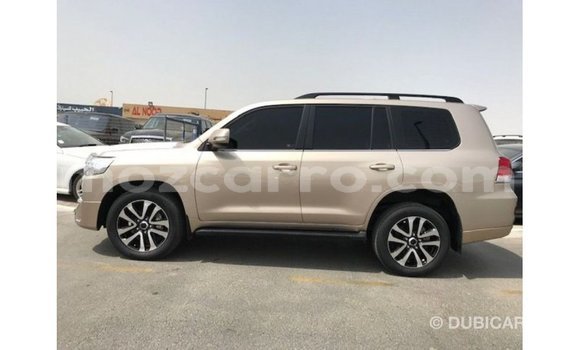 Comprar Importar Toyota Land Cruiser De outros Carro em Import - Dubai em Cabo Delgado Comprar Importar Toyota Land Cruiser De outros Carro em Import - Dubai em Cabo Delgado