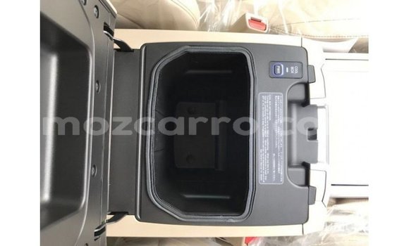 Comprar Importar Toyota Land Cruiser De outros Carro em Import - Dubai em Cabo Delgado Comprar Importar Toyota Land Cruiser De outros Carro em Import - Dubai em Cabo Delgado