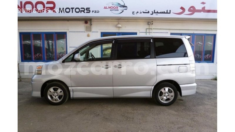 Big with watermark toyota voxy cabo delgado import dubai 7261