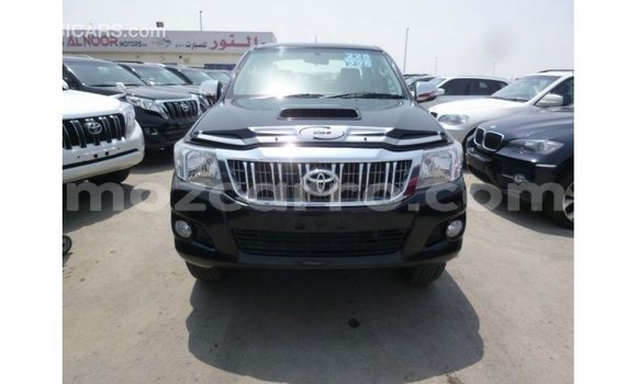 Comprar Importar Toyota Hilux Preto Carro em Import - Dubai em Cabo Delgado Comprar Importar Toyota Hilux Preto Carro em Import - Dubai em Cabo Delgado