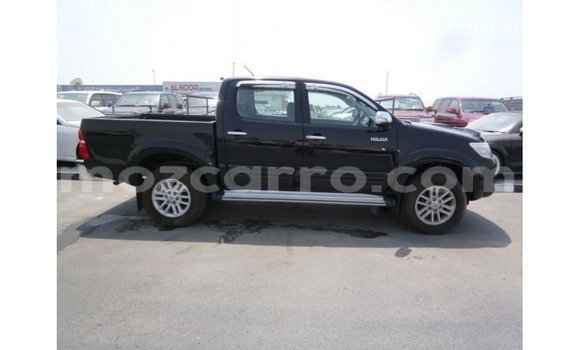 Comprar Importar Toyota Hilux Preto Carro em Import - Dubai em Cabo Delgado Comprar Importar Toyota Hilux Preto Carro em Import - Dubai em Cabo Delgado