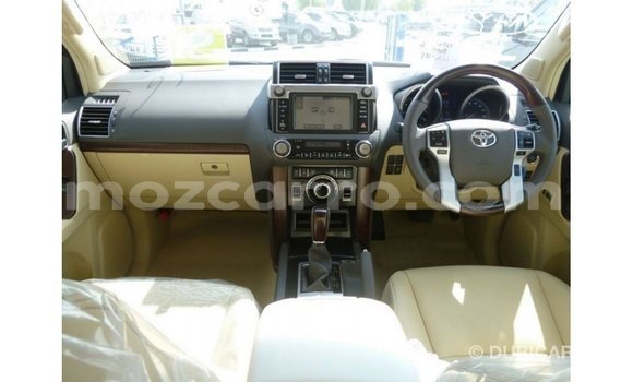 Comprar Importar Toyota Prado Branco Carro em Import - Dubai em Cabo Delgado Comprar Importar Toyota Prado Branco Carro em Import - Dubai em Cabo Delgado