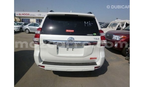 Comprar Importar Toyota Prado Branco Carro em Import - Dubai em Cabo Delgado Comprar Importar Toyota Prado Branco Carro em Import - Dubai em Cabo Delgado