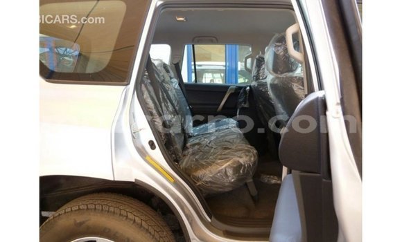 Comprar Importar Toyota Prado De outros Carro em Import - Dubai em Cabo Delgado Comprar Importar Toyota Prado De outros Carro em Import - Dubai em Cabo Delgado