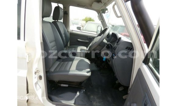 Buy Import Toyota Land Cruiser White Car in Import - Dubai in Cabo Delgado Buy Import Toyota Land Cruiser White Car in Import - Dubai in Cabo Delgado