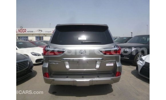 Comprar Importar Lexus LX De outros Carro em Import - Dubai em Cabo Delgado Comprar Importar Lexus LX De outros Carro em Import - Dubai em Cabo Delgado