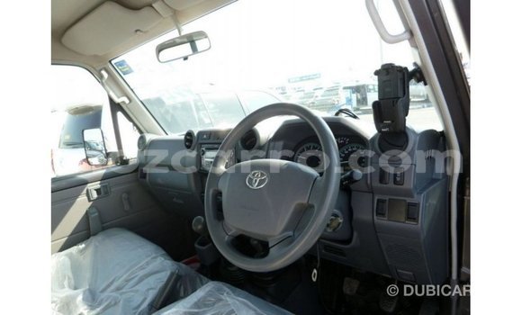 Comprar Importar Toyota Land Cruiser De outros Carro em Import - Dubai em Cabo Delgado Comprar Importar Toyota Land Cruiser De outros Carro em Import - Dubai em Cabo Delgado