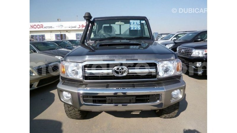 Big with watermark toyota land cruiser cabo delgado import dubai 7281