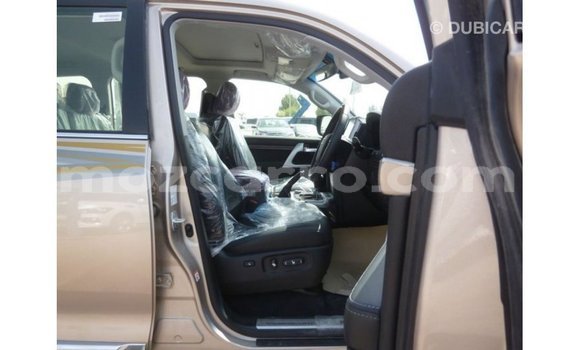 Buy Import Toyota Land Cruiser Other Car in Import - Dubai in Cabo Delgado Buy Import Toyota Land Cruiser Other Car in Import - Dubai in Cabo Delgado