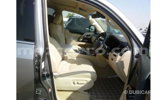 Tenga Imported Lexus LX Zvimwe Mota in Import - Dubai in Cabo Delgado Tenga Imported Lexus LX Zvimwe Mota in Import - Dubai in Cabo Delgado