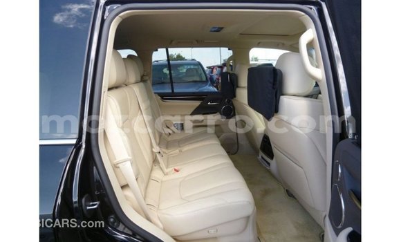 Nunua Imported Lexus LX Nyeusi Gari ndani ya Import - Dubai nchini Cabo Delgado Nunua Imported Lexus LX Nyeusi Gari ndani ya Import - Dubai nchini Cabo Delgado