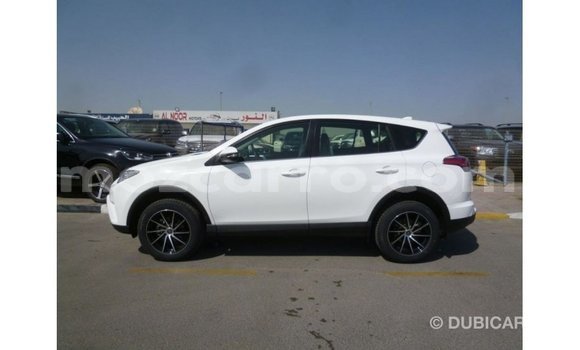 Tenga Imported Toyota 4Runner Chena Mota in Import - Dubai in Cabo Delgado Tenga Imported Toyota 4Runner Chena Mota in Import - Dubai in Cabo Delgado