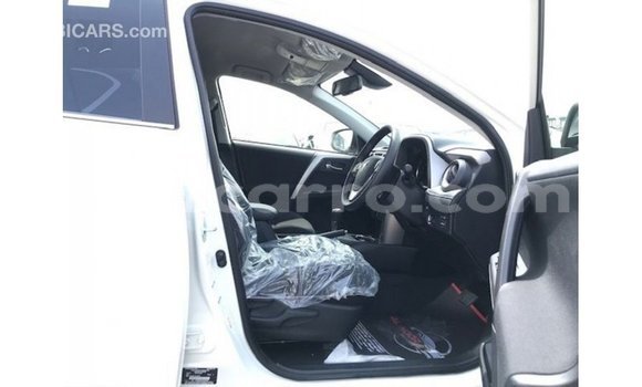 Tenga Imported Toyota 4Runner Chena Mota in Import - Dubai in Cabo Delgado Tenga Imported Toyota 4Runner Chena Mota in Import - Dubai in Cabo Delgado