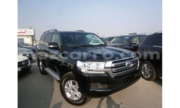 Nunua Imported Toyota Land Cruiser Nyeusi Gari ndani ya Import - Dubai nchini Cabo Delgado Nunua Imported Toyota Land Cruiser Nyeusi Gari ndani ya Import - Dubai nchini Cabo Delgado